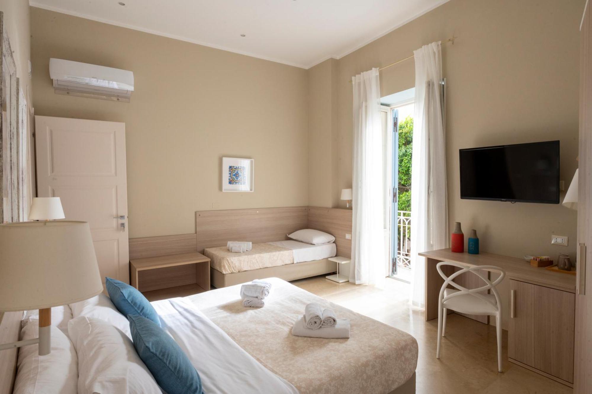 Le Mura - Charme Rooms Trapani Chambre photo